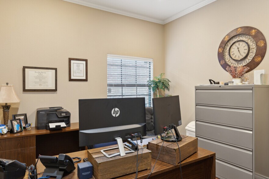 More Photos Of 4686 Mcdermott Rd, Plano Medical For Sale