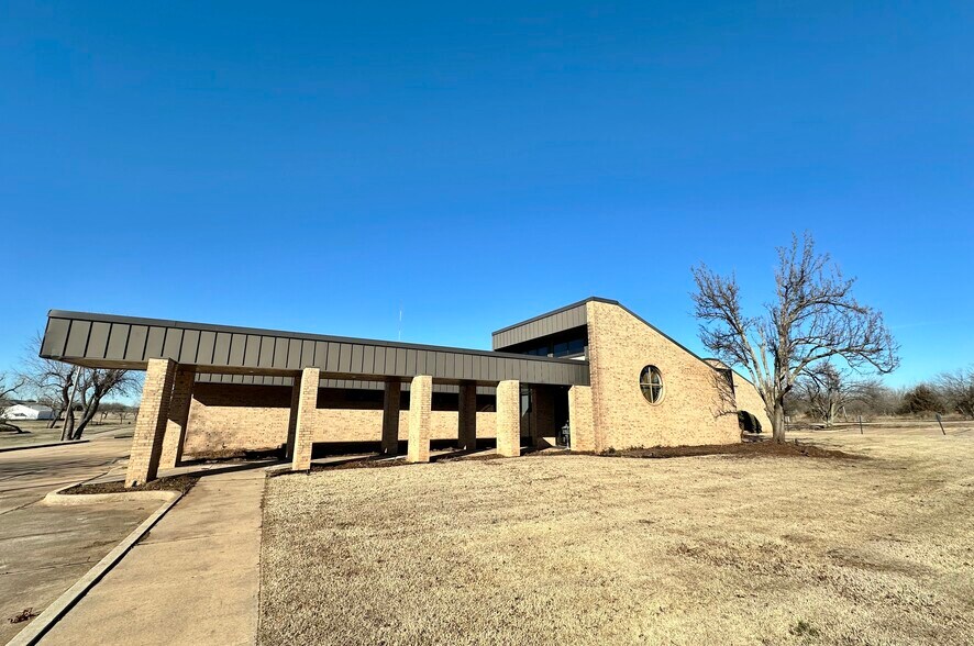 Primary Photo Of 8701 N Kelley Ave, Oklahoma City Office Residential For Sale