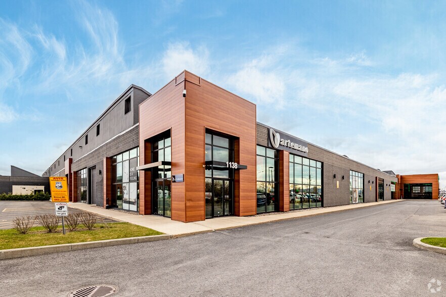 More Photos Of 1078-1138 Boul Marie-Victorin, Longueuil Light Distribution For Lease