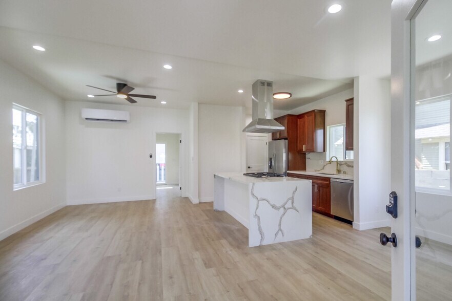 More Photos Of 1237-1239 Lincoln Ave, San Diego Apartments For Sale