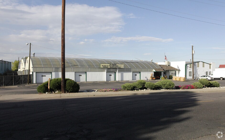 More Photos Of 5445 W Evans Ave, Denver Garden Center For Sale