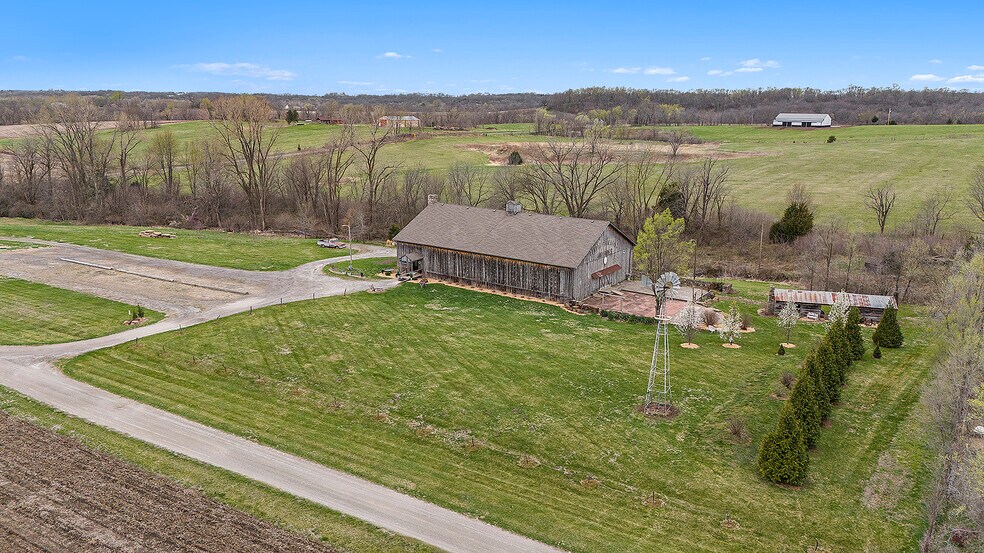 More Photos Of 11347 SE State Route DD, Gower Lodge Meeting Hall For Sale