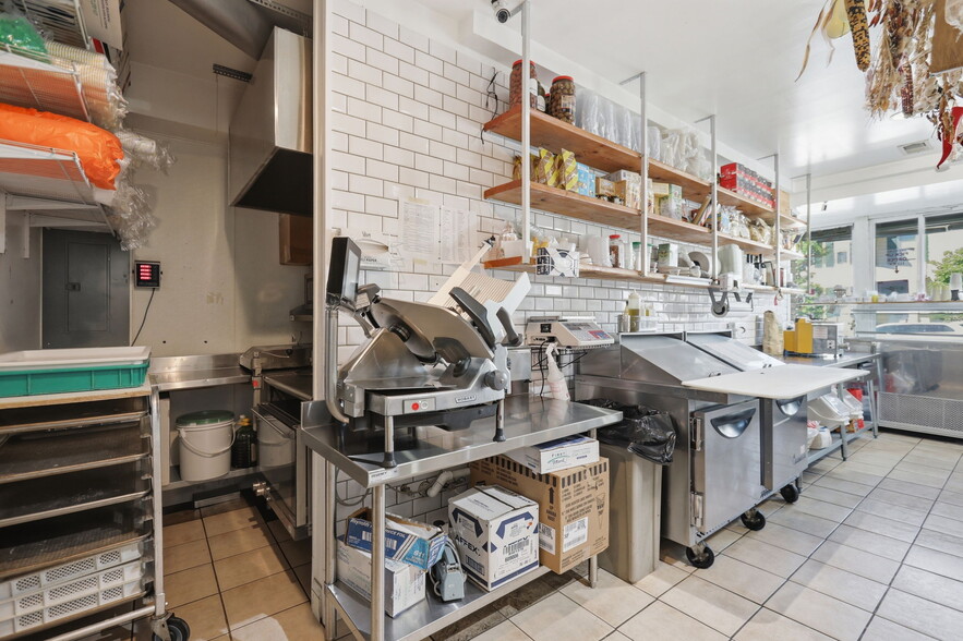 More Photos Of 2703 12th St NE, Washington Storefront Retail Residential For Sale