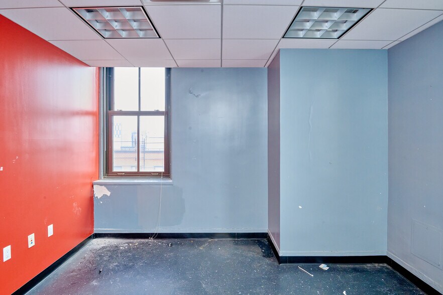 More Photos Of 369 E 149th St, Bronx Office For Lease