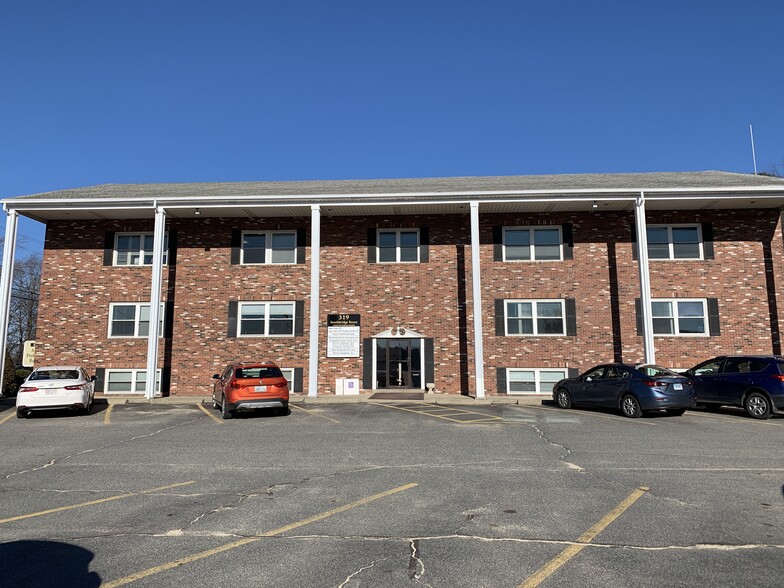 Primary Photo Of 319 Southbridge St, Auburn Office For Lease