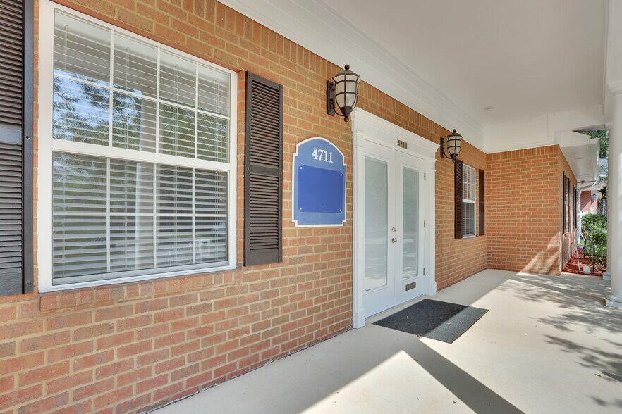 More Photos Of 4711 NW 53rd Ave, Gainesville Medical For Lease