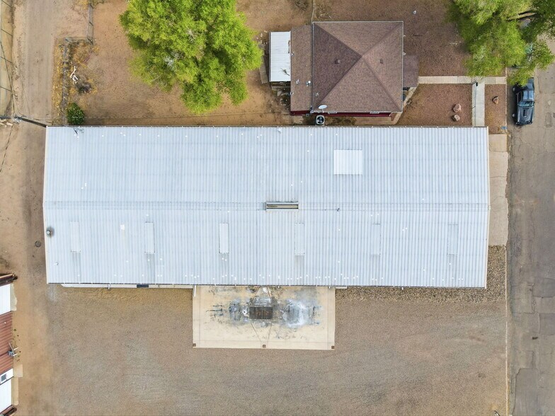 More Photos Of 114 5th St, Fowler Industrial For Lease