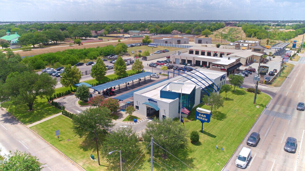 More Photos Of 9801 Jones Rd, Houston Carwash For Sale