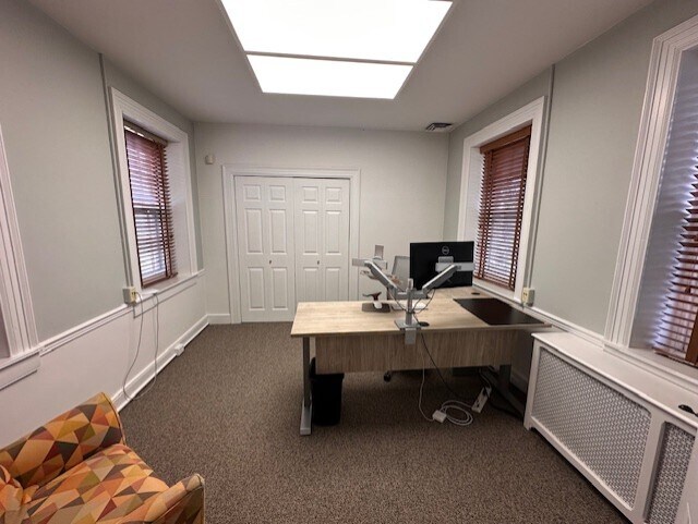 More Photos Of 1837 William Penn Way, Lancaster Office For Lease
