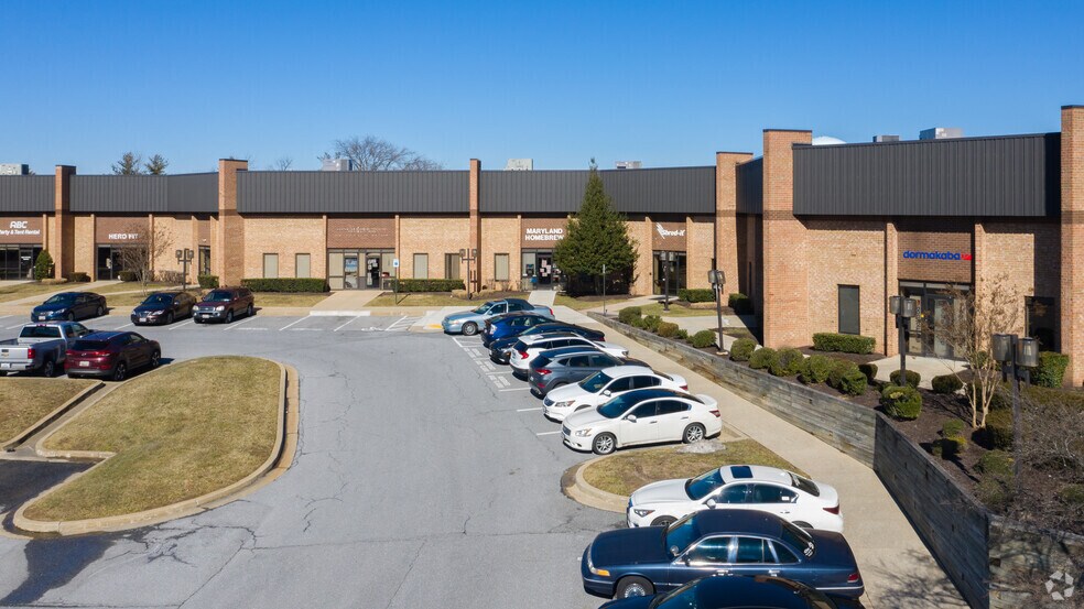 More Photos Of 6770 Oak Hall Ln, Columbia Light Manufacturing For Lease