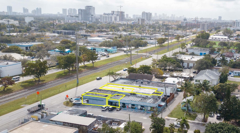 More Photos Of 1318 N Dixie Hwy, Hollywood Storefront Retail Office For Lease