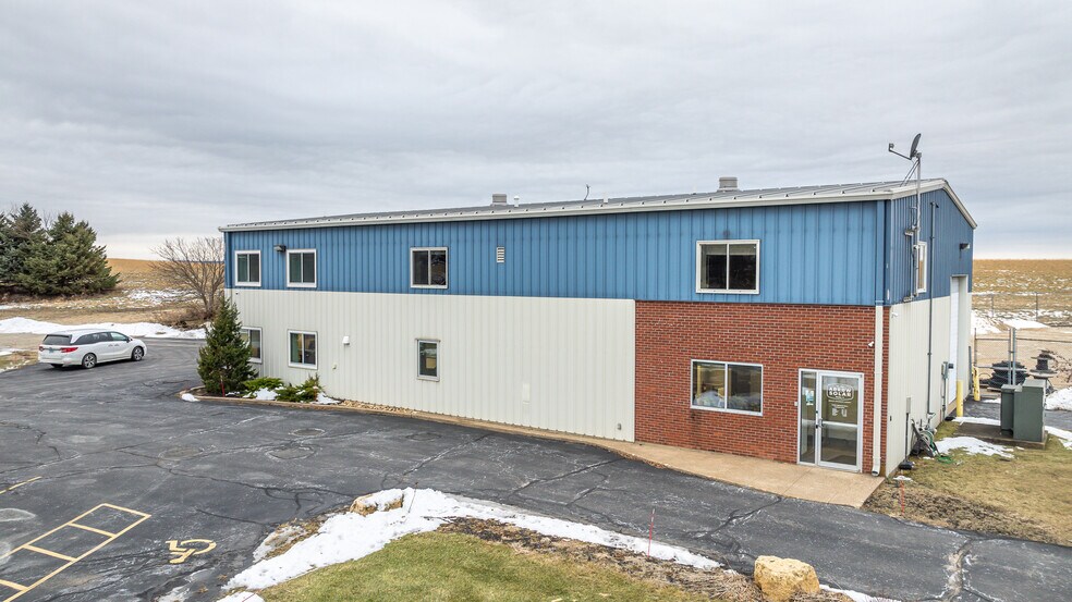 More Photos Of 11470 Industrial Dr, Galena Warehouse For Sale