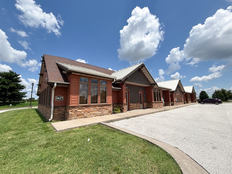 Primary Photo Of 2627 W Republic Rd, Springfield Office For Lease