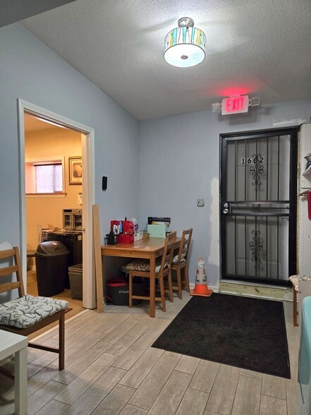 More Photos Of 1602 Cleveland Ave, Atlanta Storefront For Sale