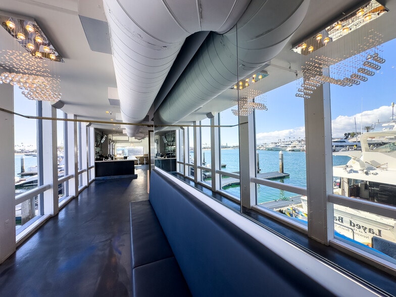 More Photos Of 2406 Newport Blvd, Newport Beach Restaurant For Lease