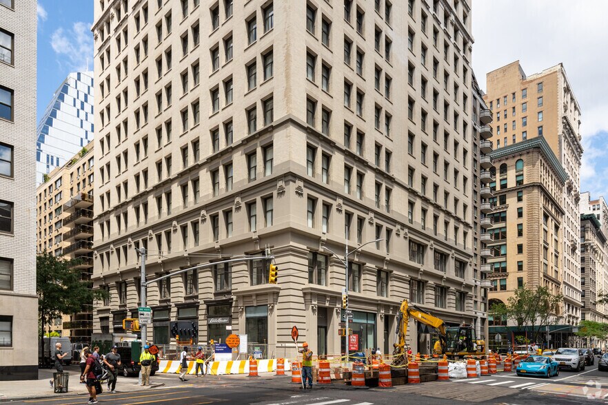 More Photos Of 100-104 5th Ave, New York Office For Lease