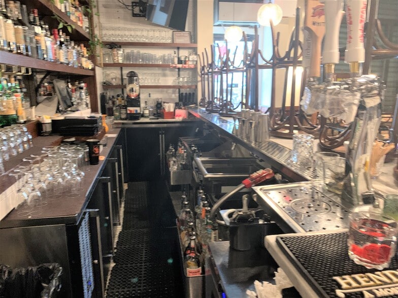 More Photos Of 98 Rivington St, New York Storefront Retail Residential For Lease