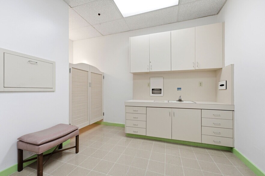 More Photos Of 2110 Forest Ave, San Jose Medical For Lease