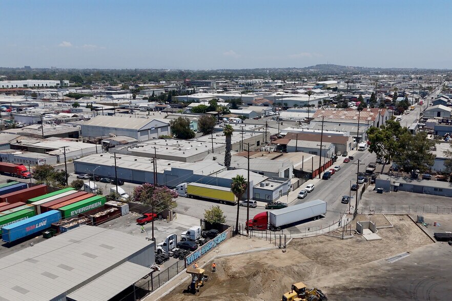 More Photos Of 2165 W Cowles St, Long Beach Service For Lease