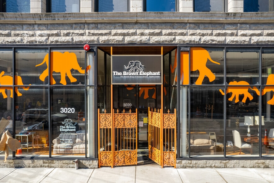 More Photos Of 3020 N Lincoln Ave, Chicago Storefront For Lease