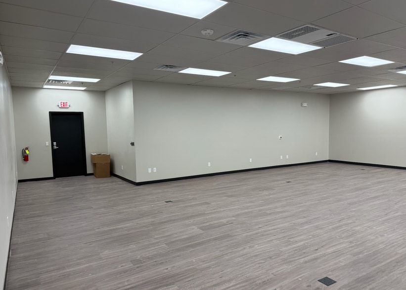 More Photos Of 9120 W Post Rd, Las Vegas Medical For Lease