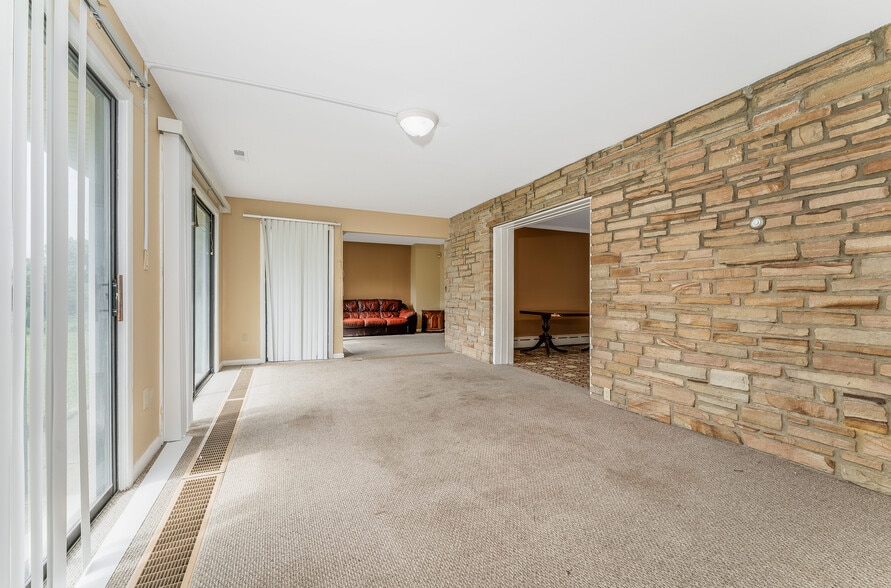 More Photos Of 2431 Route 57 East, Washington Office Residential For Sale