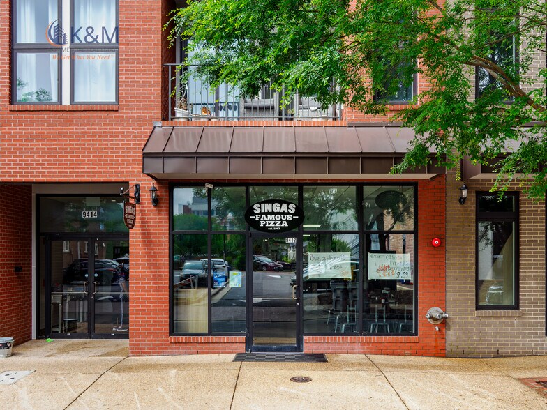 Primary Photo Of 9412 Battle St, Manassas General Retail For Lease