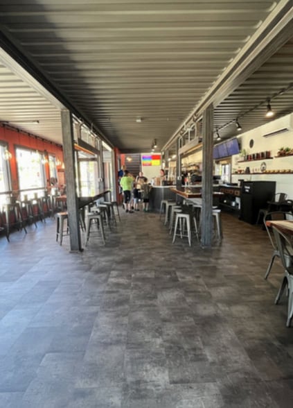 More Photos Of 224 N 2nd St, Hanna City Restaurant For Sale