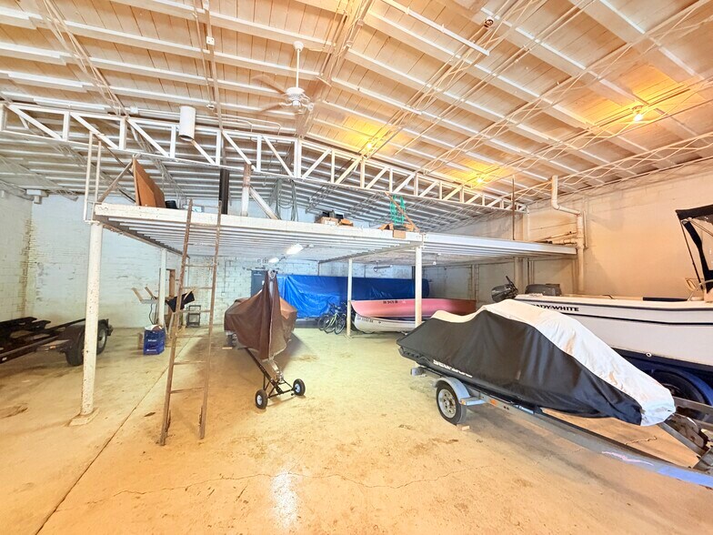 More Photos Of 513 Fremont Rd, Port Clinton Warehouse For Sale
