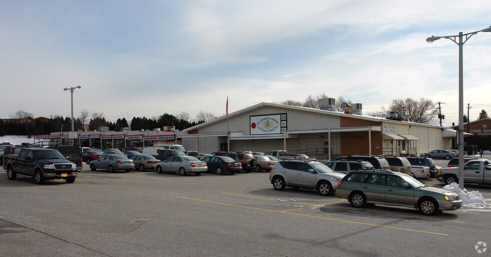 Primary Photo Of 2501-2537 Putty Hill Ave, Parkville Freestanding For Lease