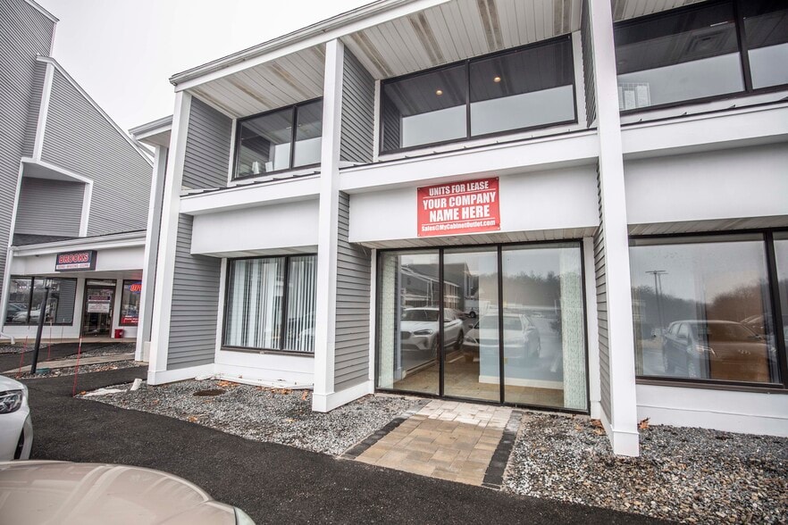 More Photos Of 254 N Broadway, Salem Storefront Retail Office For Sale