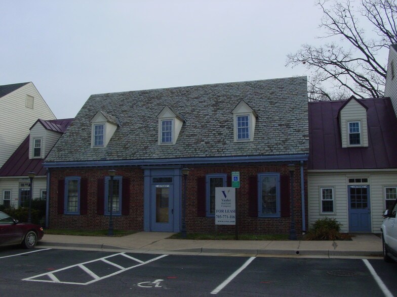 More Photos Of 9151-9155 Key Commons Ct, Manassas Office For Sale