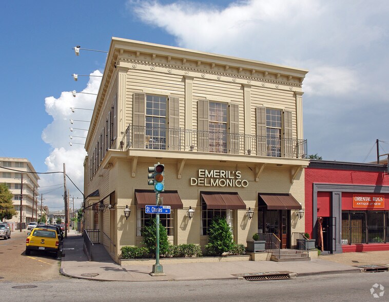 More Photos Of 1300 St Charles Ave, New Orleans Restaurant For Sale