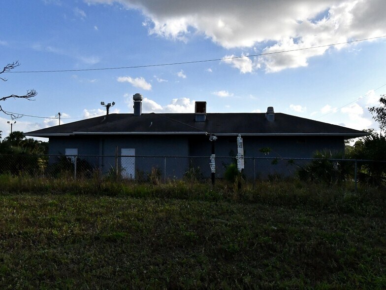 More Photos Of 2525 Center Rd, Fort Pierce Land For Sale