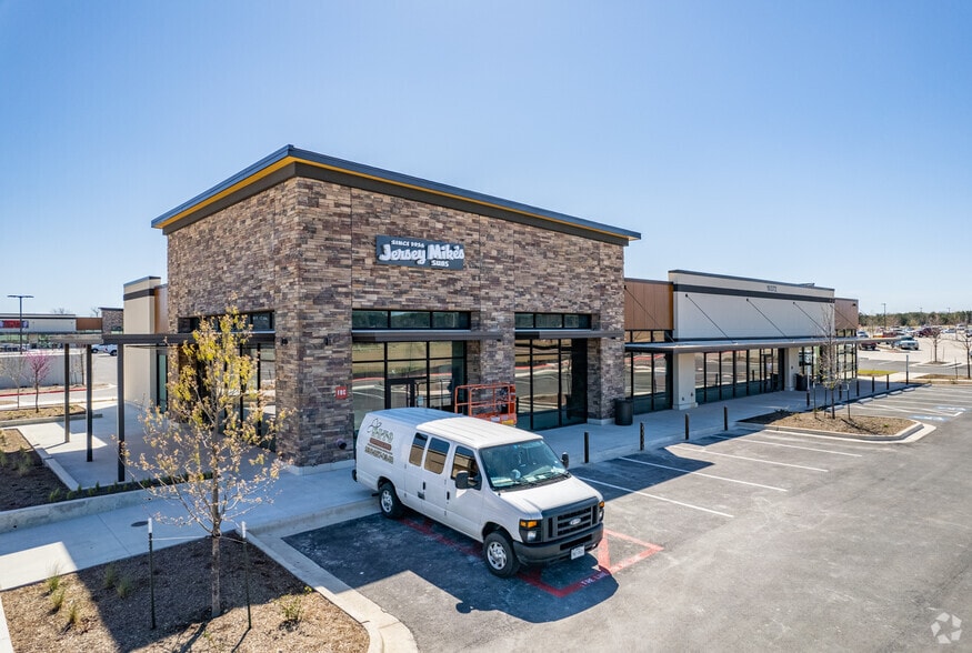 More Photos Of 19348 Ronald W Reagan Blvd, Georgetown Freestanding For Lease