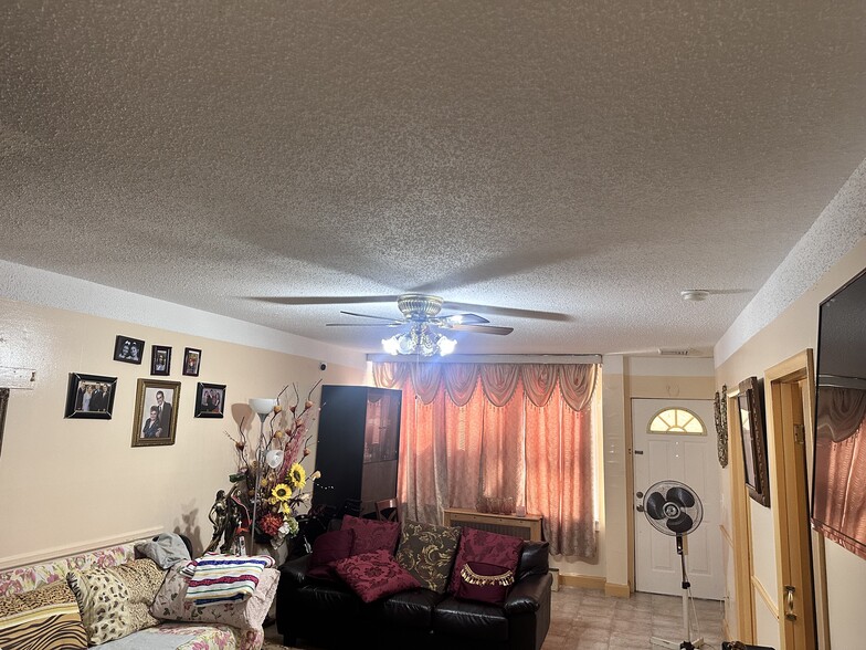 More Photos Of 1701 New York Ave, Union City Apartments For Sale