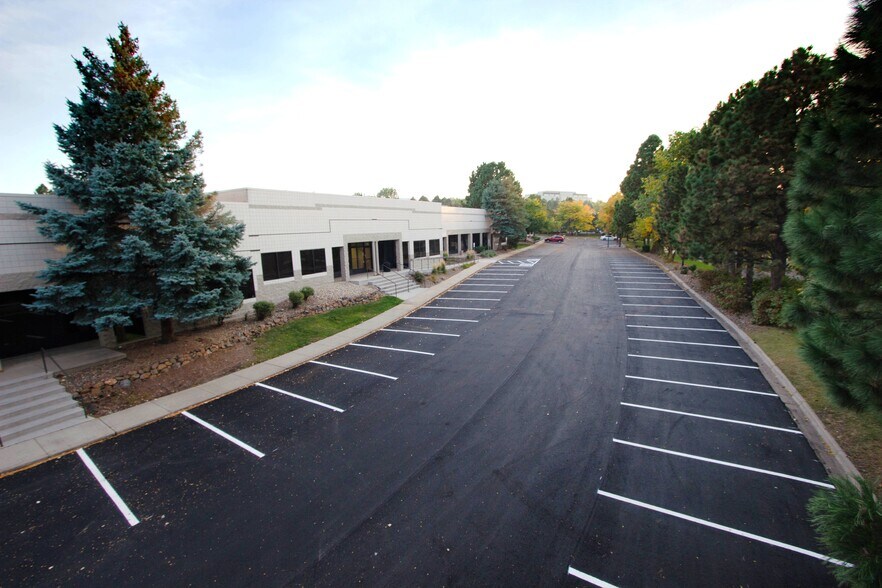 More Photos Of 100 Technology Dr, Broomfield Research And Development For Sale