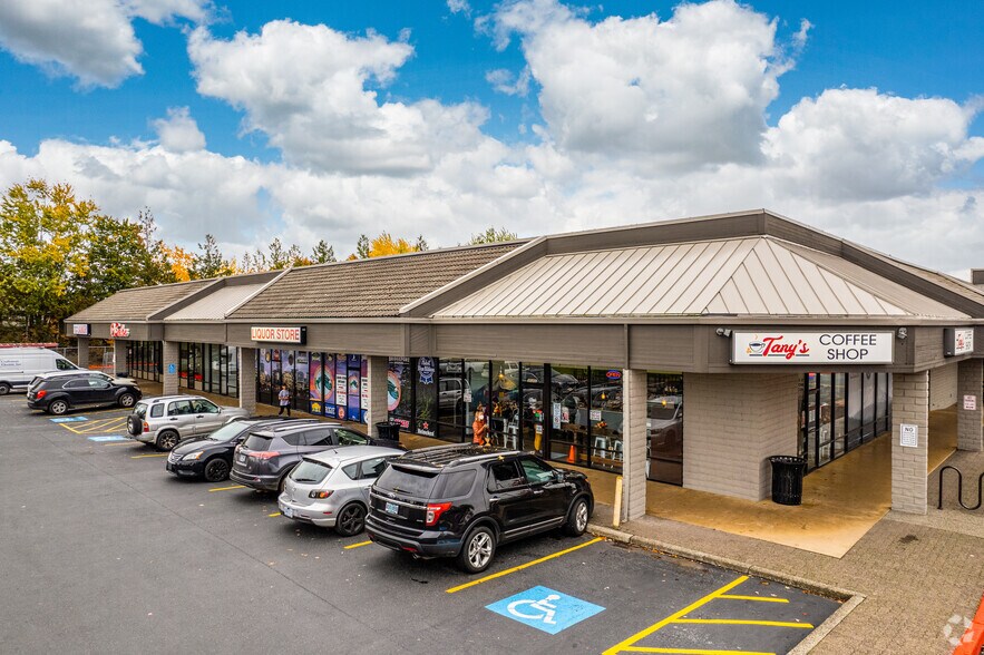 More Photos Of 2830-3030 NE Hogan Rd, Gresham Unknown For Lease