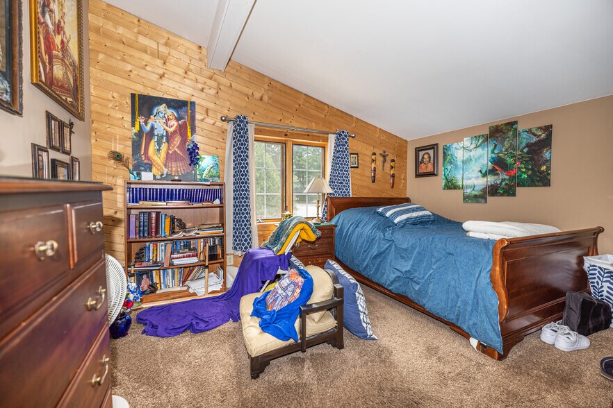 More Photos Of 10338 Big Arbor Vitae Dr, Woodruff Restaurant For Sale