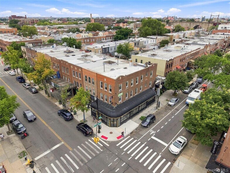 More Photos Of 35-02 Ditmars Blvd, Astoria Apartments For Sale