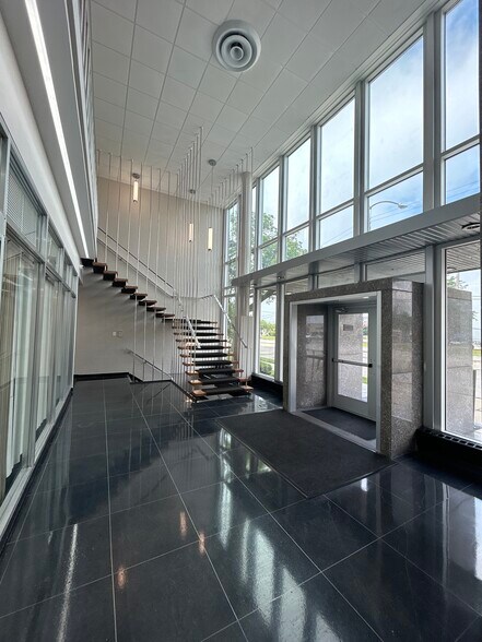 More Photos Of 9415 S Western Ave, Chicago Medical For Lease