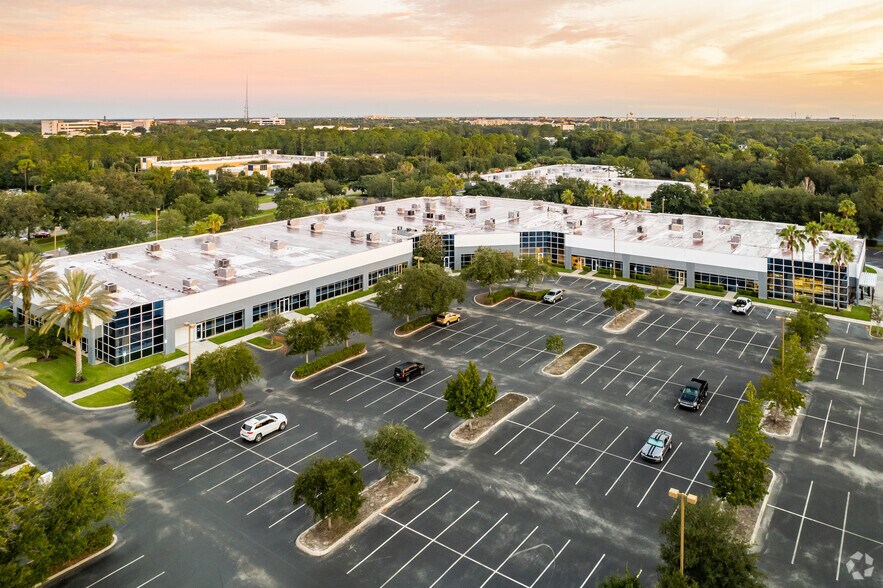 More Photos Of 2501 Discovery Dr, Orlando Unknown For Lease