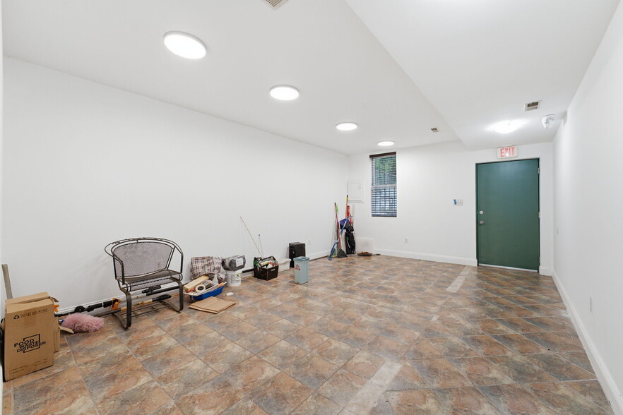 More Photos Of 720 I St SE, Washington Loft Creative Space For Lease