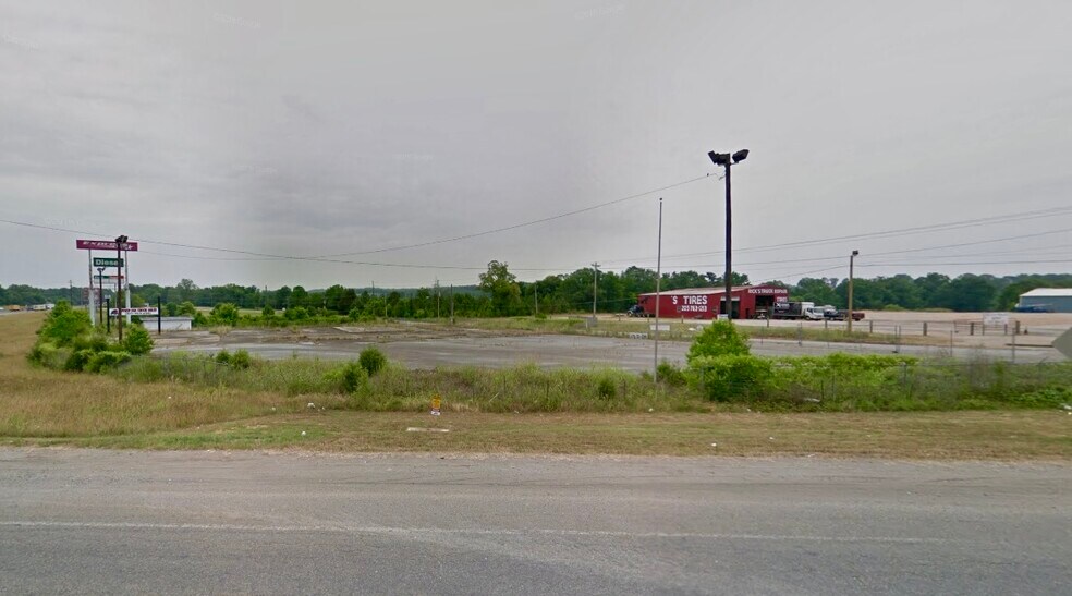 More Photos Of 12184 Stemley Rd, Lincoln Land For Lease