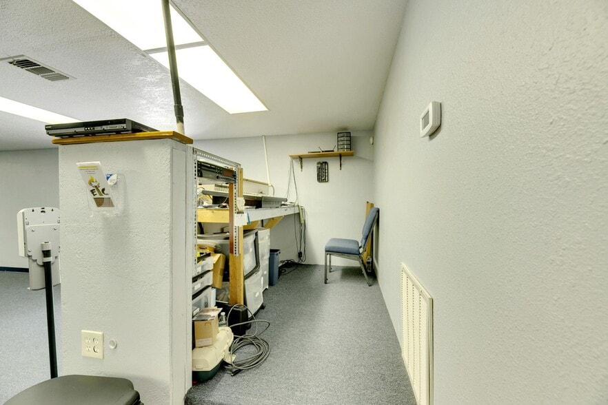 More Photos Of 3001 S Kings Ave, Brandon Religious Facility For Sale