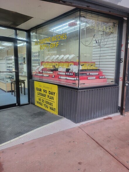 More Photos Of 209-219 Broad St, Elizabeth Apartments For Lease