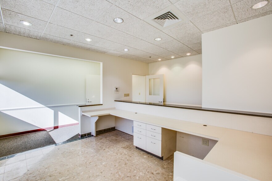 More Photos Of 4414 Lafayette Blvd, Fredericksburg Loft Creative Space For Lease