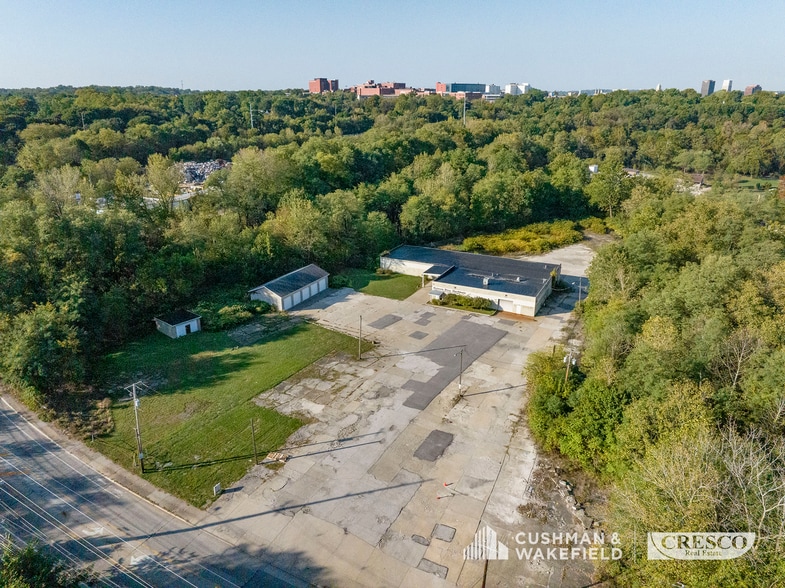 More Photos Of 520 N Arlington St, Akron Warehouse For Sale