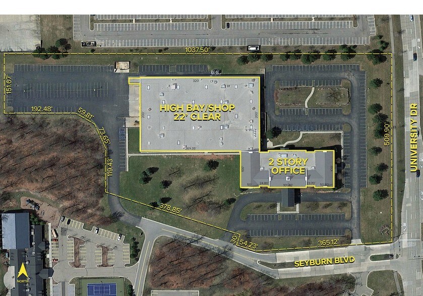 More Photos Of 3300 University Dr, Auburn Hills Office For Lease