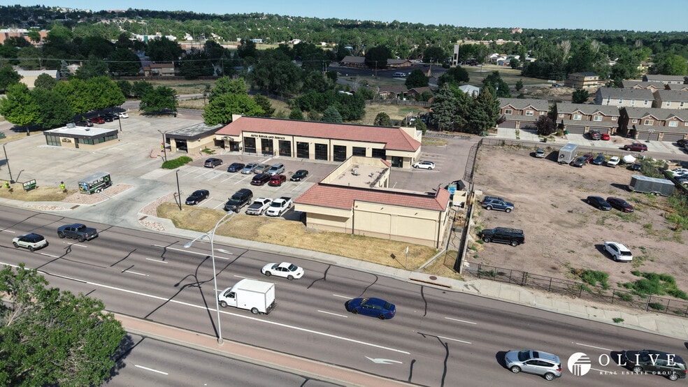More Photos Of 4351 Austin Bluffs Pky, Colorado Springs Auto Repair For Lease
